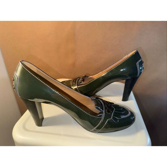 Tod’s Green Leather Loafer Heels - Picture 8 of 11